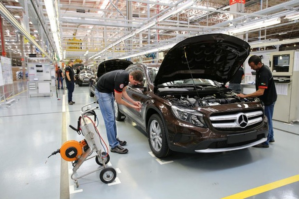 Produção do Mercedes GLA em Iracemápolis, no estado de São Paulo (Foto: Divulgação) — Foto: Auto Esporte