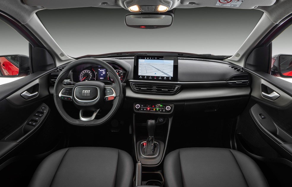Cabine do Fiat Pulse é moderna, mas qualidade da montagem deixa a desejar — Foto: Divulgação