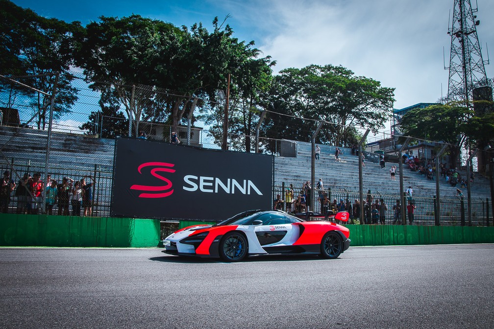 McLaren Senna: como é andar no supercarro de R$ 8 milhões que