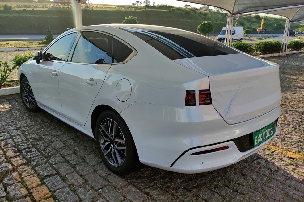 BYD Qin Plus foi flagrado no interior de São Paulo — Foto: André Paixão/Auto News Brasil