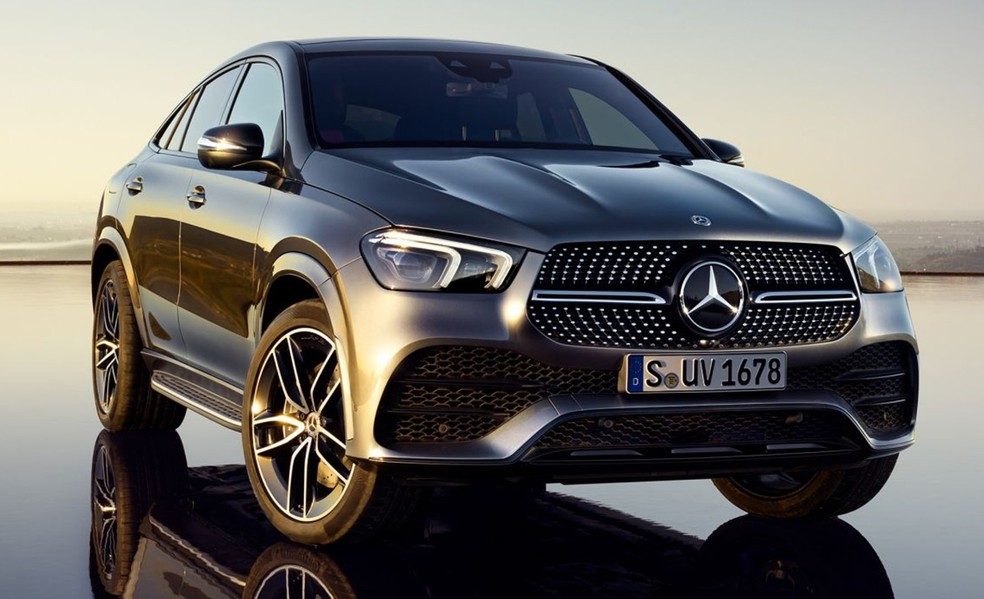Mercedes-Benz AMG GLE 63 Coupe S faz menos de 6 km/l na cidade — Foto: Divulgação