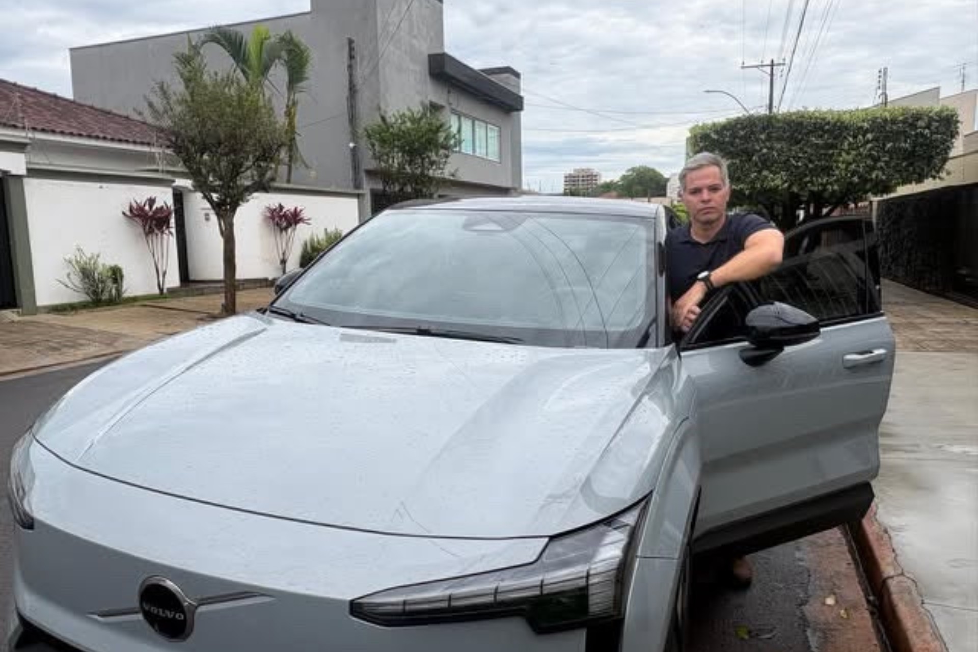 Volvo EX30: donos apontam dificuldade para realizar recall da bateria