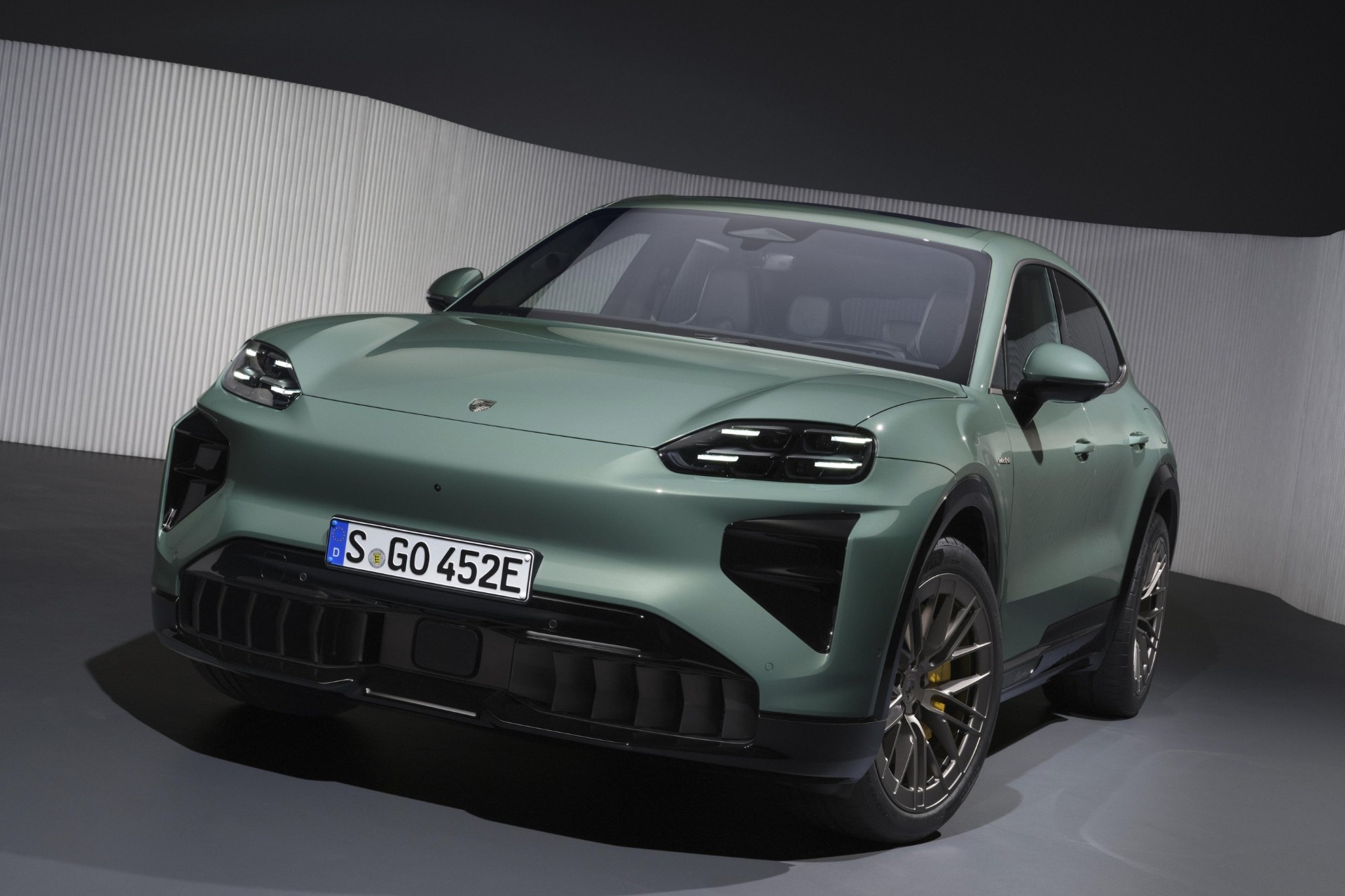 Novo Porsche Cayenne Electric: preços, versões, equipamentos e autonomia