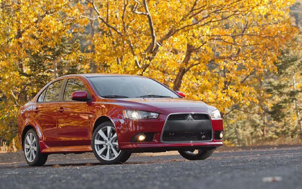 Mitsubishi Lancer (Foto: Divulgação) — Foto: Auto Esporte