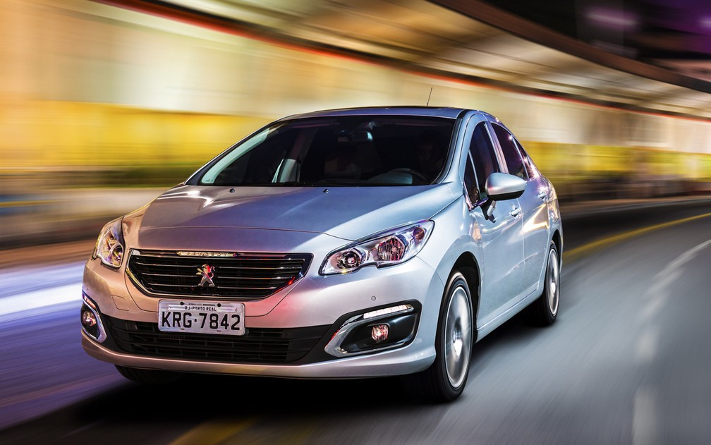 Peugeot 408 2016 — Foto: Divulgação