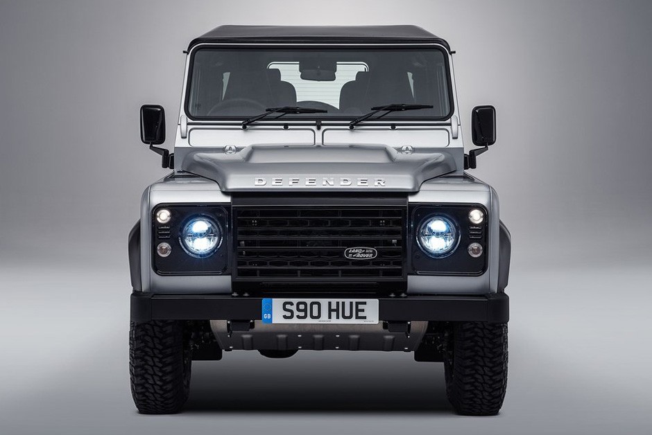 Land Rover Defender 2.000.000
