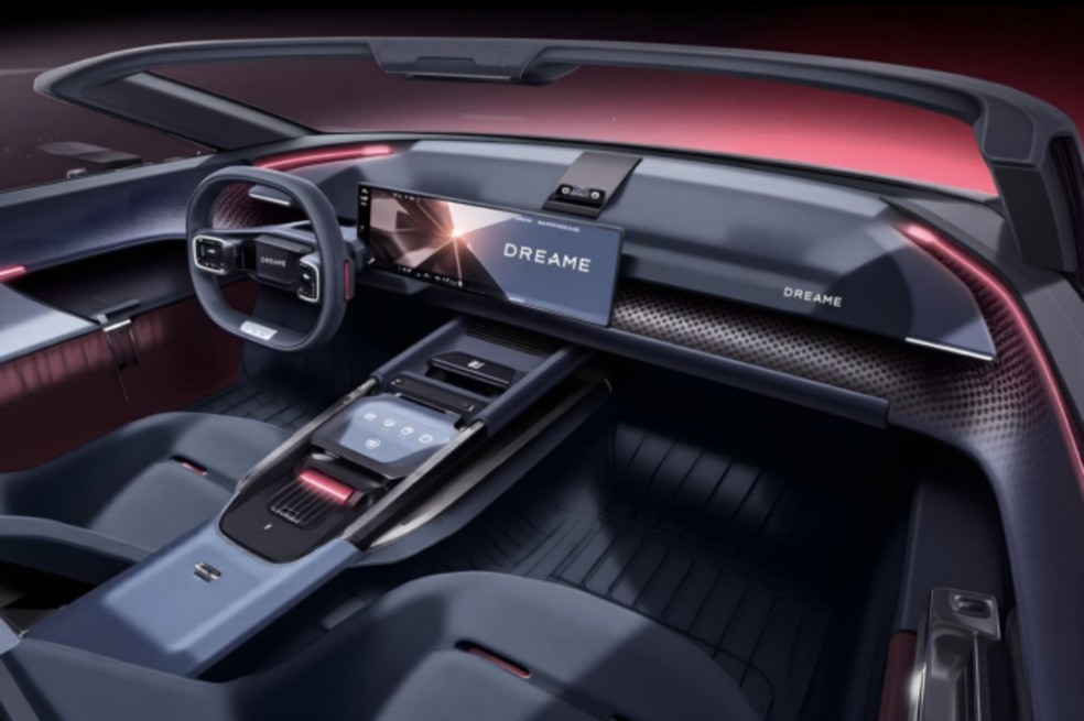 Novo esportivo Dreame terá painel tecnológico e, neste caso, diferente do Bugatti original — Foto: Divulgação