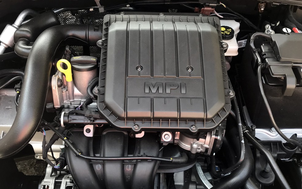 Motor do Polo é o mais potente do comparativo - são 84 cv — Foto: André Paixão/G1