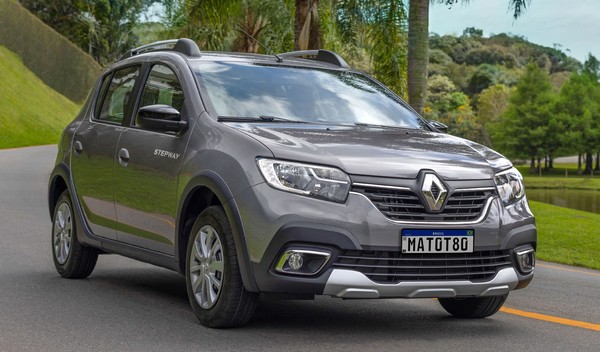 Renault Stepway 1.0 segue à venda mesmo com a saída do 1.6 — Foto: Divulgação