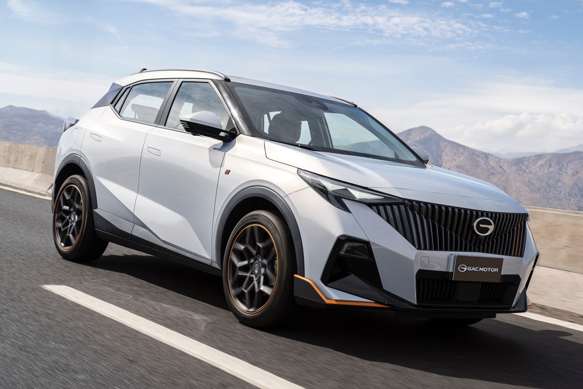 Chinesa GAC corre para ter SUV GS3 com motor flex contra T-Cross e Creta