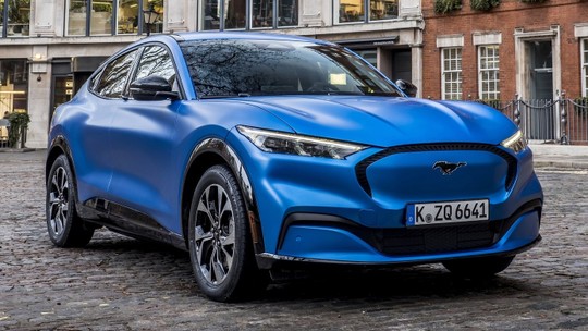 Maverick híbrida, nova Ranger e mais: conheça os 10 veículos que a Ford vai lançar no Brasil em 2023