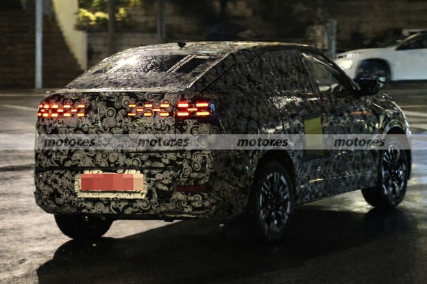 Novo Fiat Fastback - flagra traseira