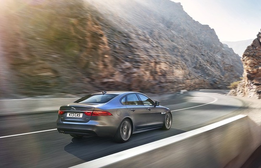 Avaliação: Novo Jaguar XF R-Sport