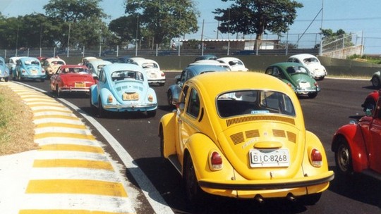 Boletim CBN Auto News Brasil: O primeiro Fusca SUV
