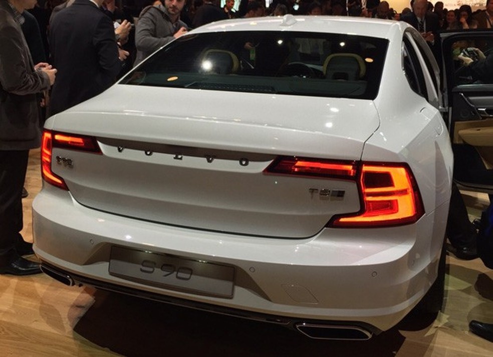 Volvo S90 aparece no Salão de Detroit (Foto: Michelle Ferreira / Auto News Brasil) — Foto: Auto Esporte