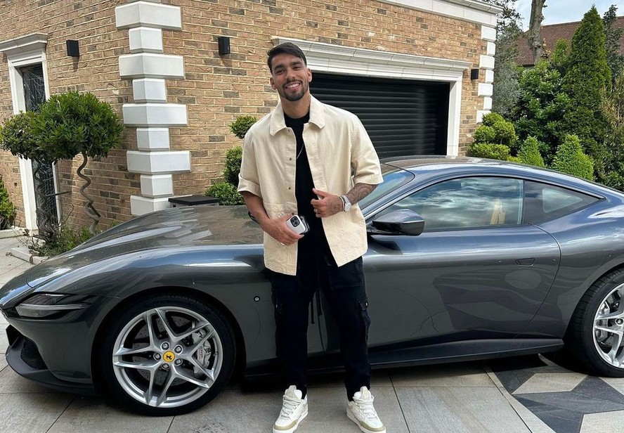Ferrari Roma Lucas Paquetá
