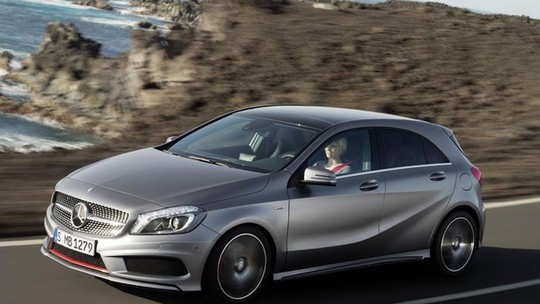 Mercedes A 250 Turbo Sport chega ao Brasil por R$ 163.500