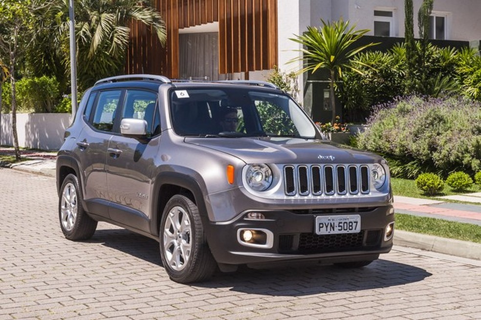 O chamado envolve todas as versões do Renegade, modelos 2016 a 2018  (Foto: Divulgação) — Foto: Auto Esporte
