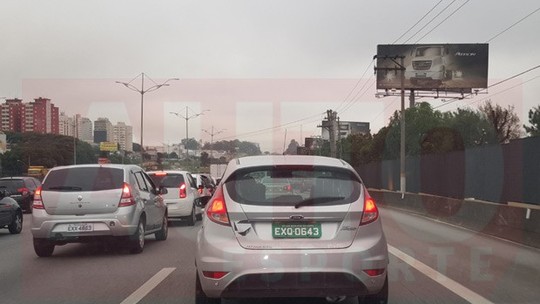 Ford Fiesta 1.0 Ecoboost é flagrado em São Paulo