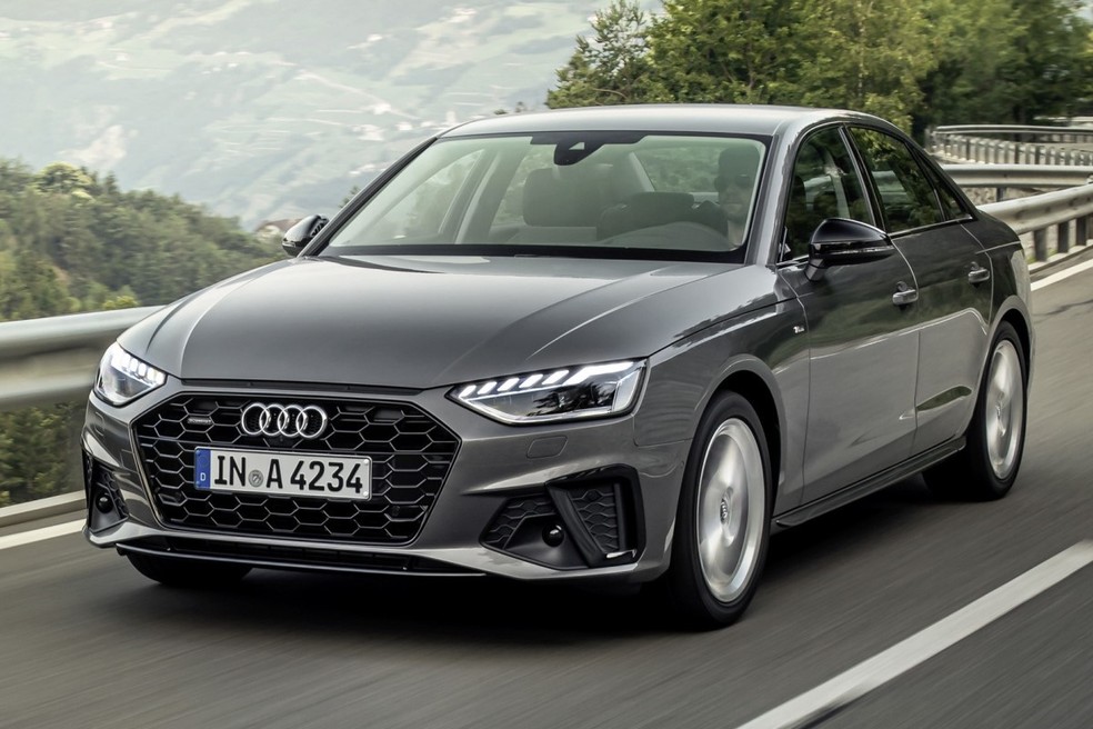 Audi A4 deixa de ser vendido em processo de "fusão" com o A5 — Foto: Divulgação