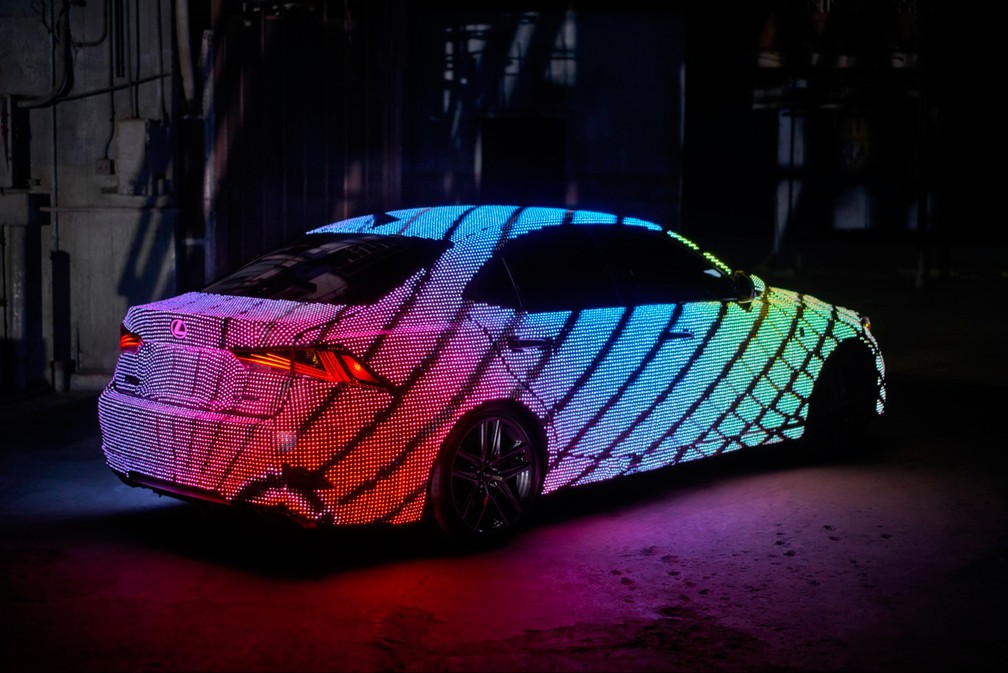 Lexus IS pode ser equipado com motor V6, com mais de 300 cv — Foto: Divulgação