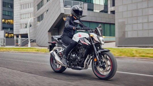 Honda Hornet vai voltar a ser vendida no Brasil após 10 anos