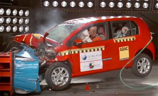 Volkswagen up!: 5 estrelas para a proteção de adultos e 4 estrelas na proteção para crianças