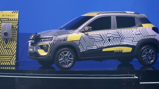 Renault Kwid elétrico aparece pela primeira vez no Brasil e deve ser lançado até o meio do ano