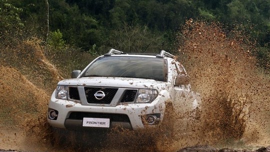Nissan lança Frontier 2014