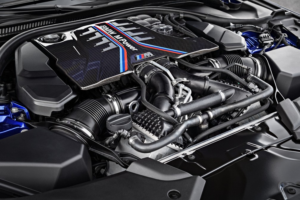 Motor V8 do BMW M5 — Foto: Divulgação