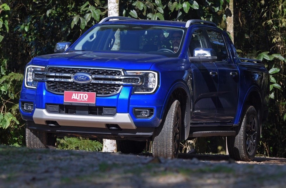 Ford Ranger oferece duas opções de motor turbodiesel — Foto: Murilo Goes/Auto News Brasil