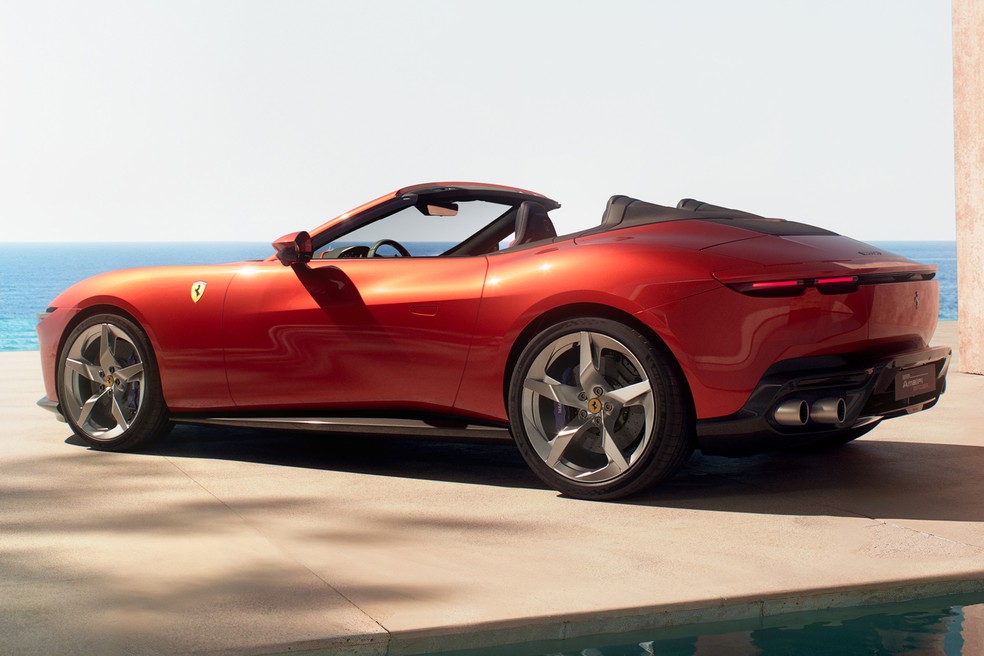 Ferrari Amalfi Spider é versão conversível do esportivo de entrada da marca de luxo  — Foto: Divulgação