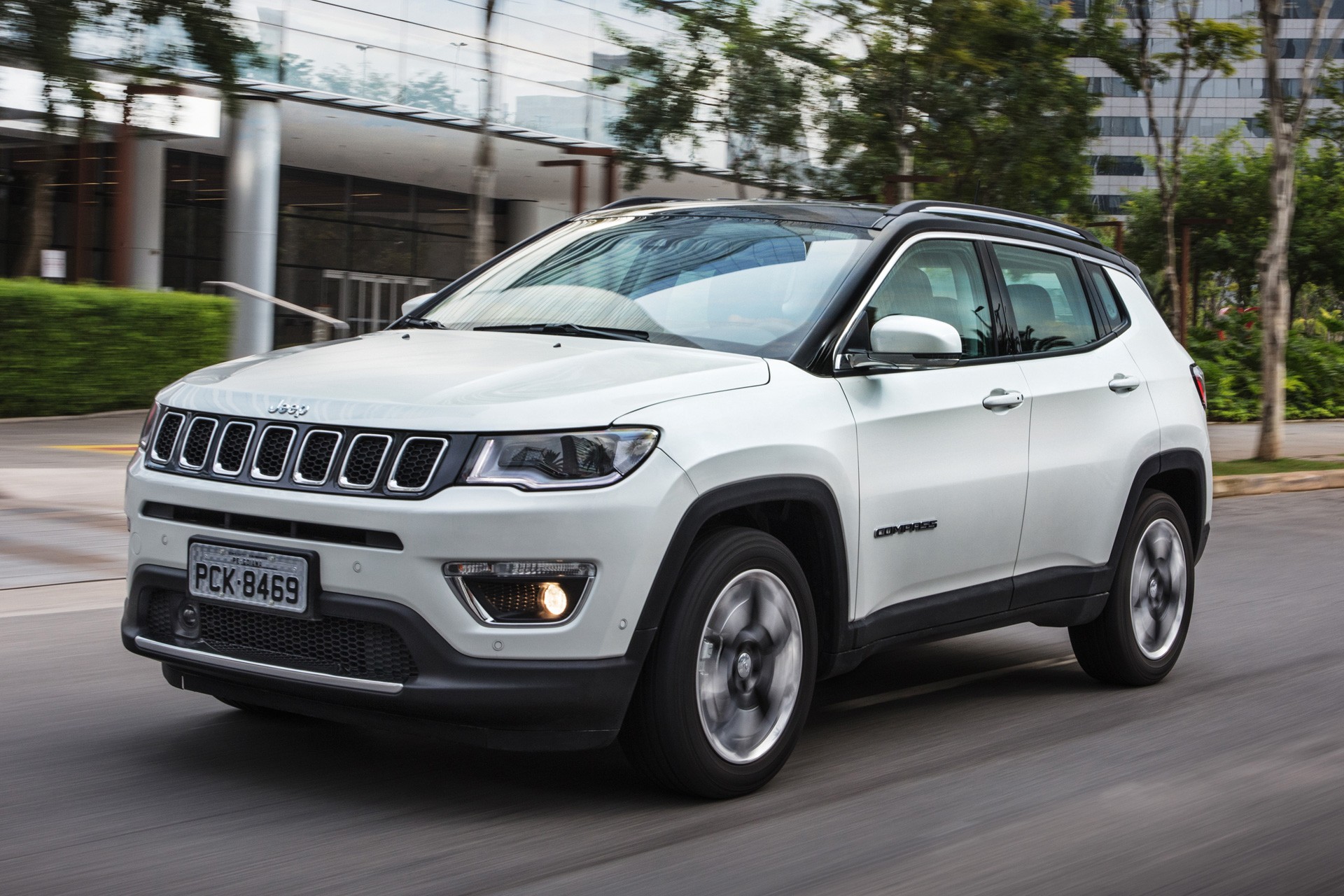 5 carros usados que parecem premium e custam menos de R$ 80 mil