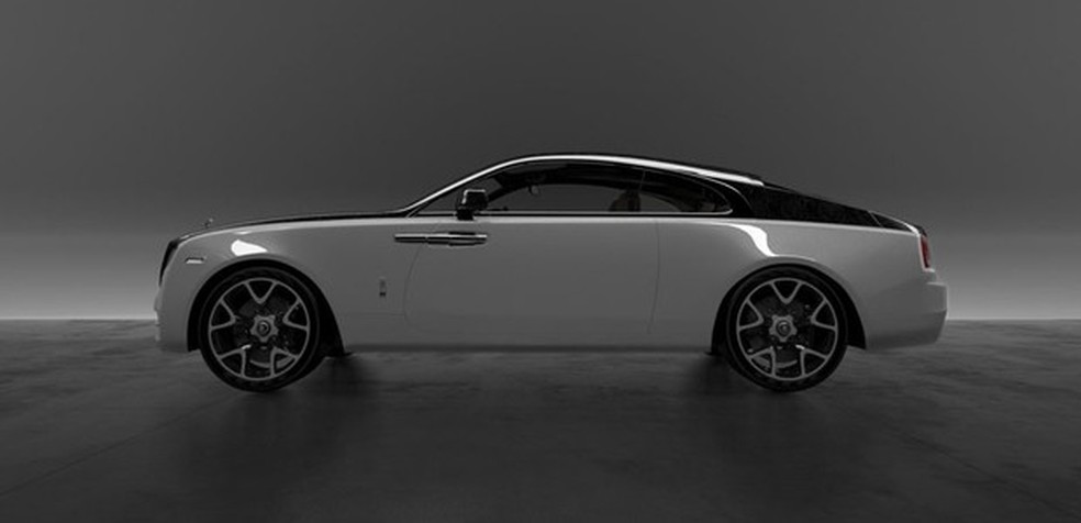 Preparadora cria peças de fibra de carbono para modelos da Rolls-Royce (Foto: Divulgação) — Foto: Auto Esporte