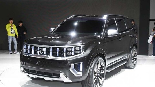 Novo Kia Mohave aposta no visual de Hummer e abandona farol tradicional