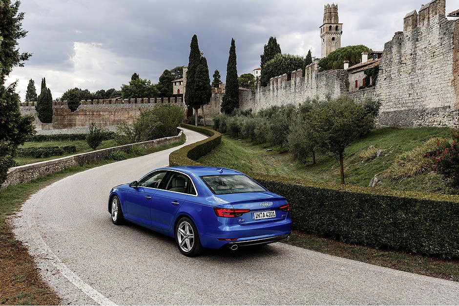 Nova geração do Audi A4