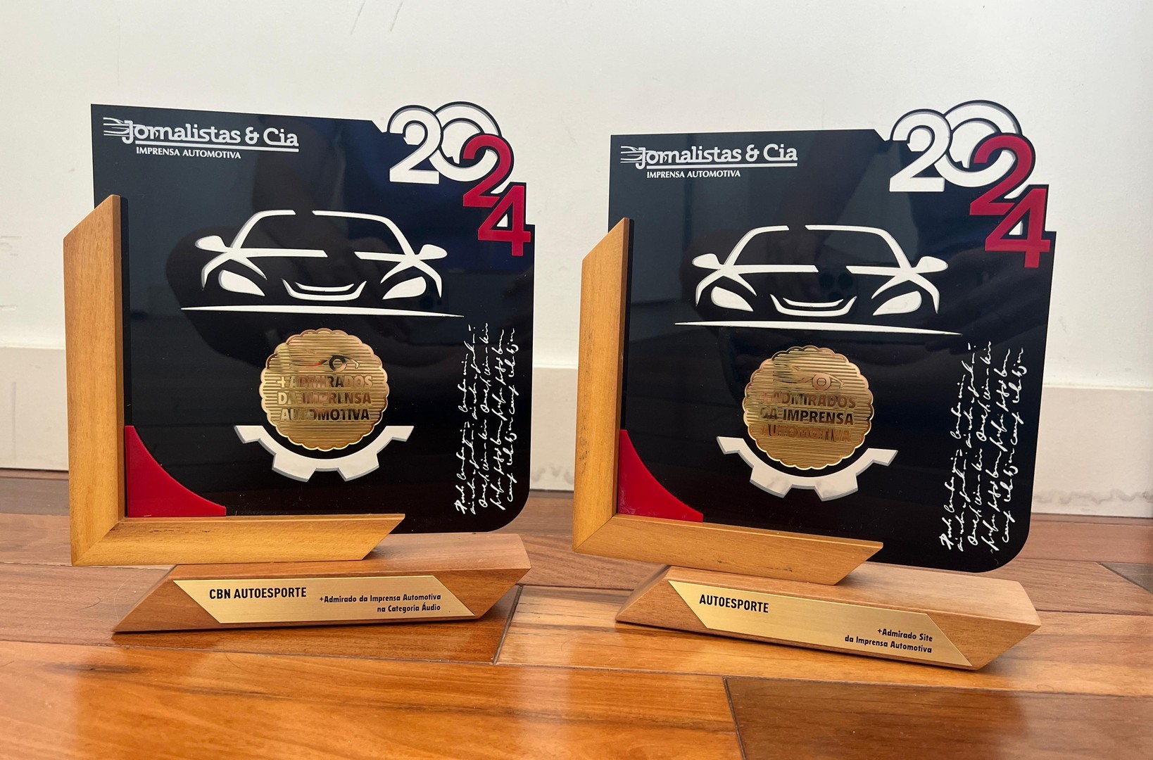Autoesporte ganha dois prêmios dos +Admirados da Imprensa Automotiva 2024