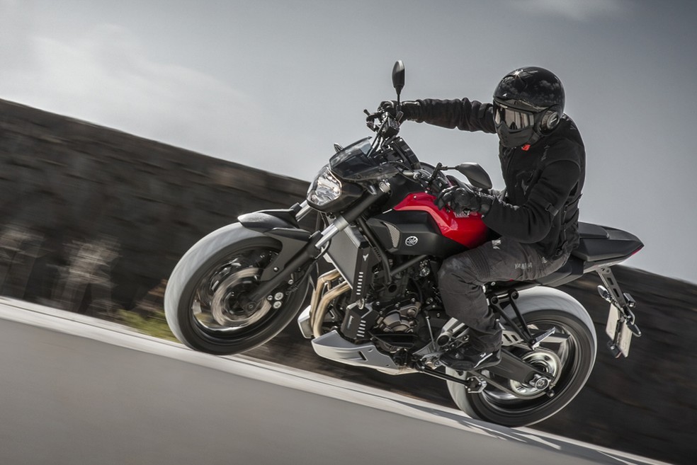 Yamaha MT-07 é uma das nakeds mais desejadas do Brasil — Foto: Divulgação