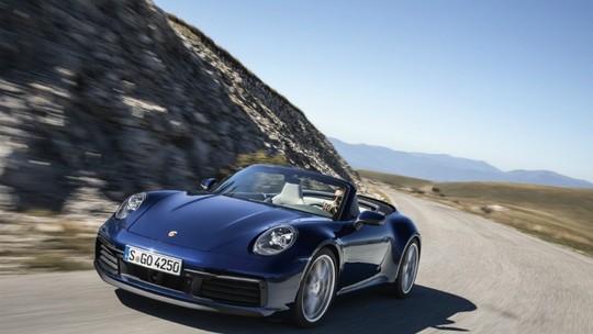 Novo Porsche 911 Cabriolet fica mais rápido... na abertura da capota