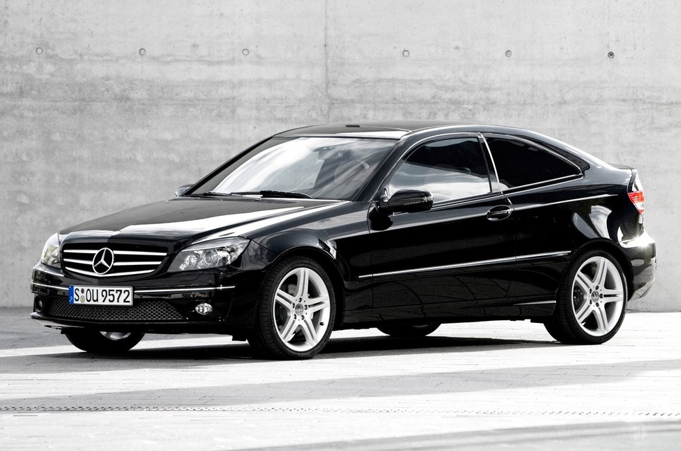 Boa sorte na tentativa de achar peças para o Mercedes-Benz CLC 200 Kompressor — Foto: Divulgação