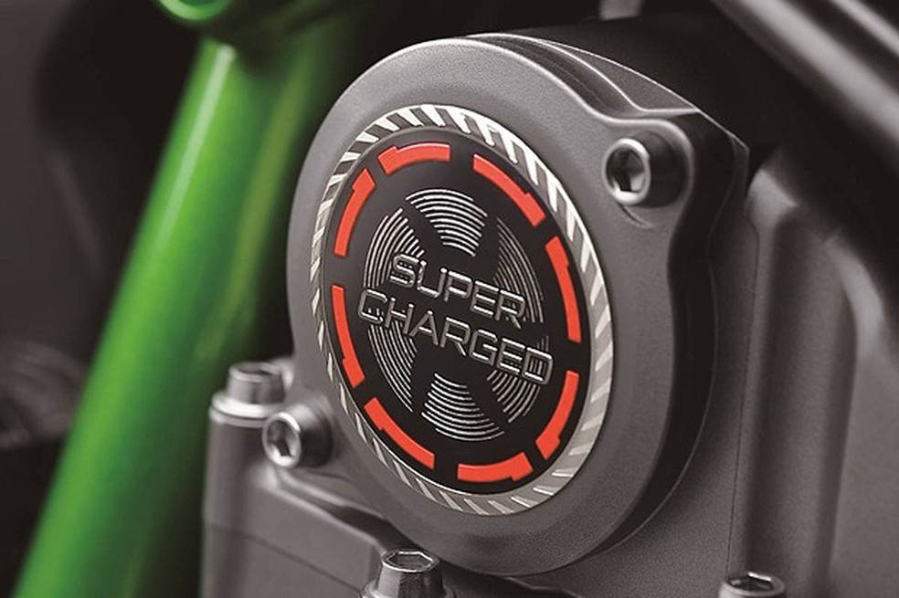 Kawasaki Ninja H2 Carbon 2019 (Foto: divulgação) — Foto: Auto Esporte