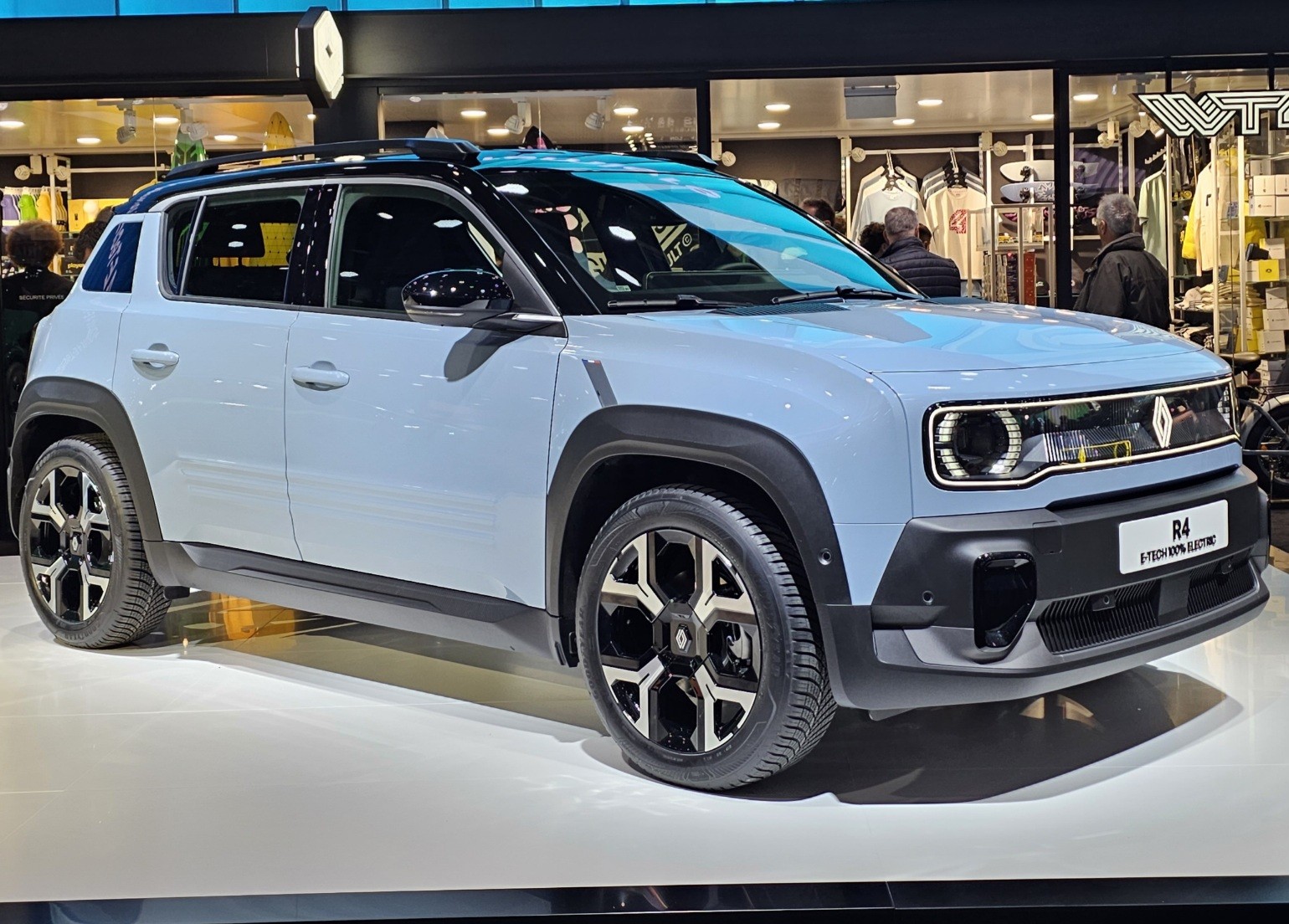 Novo Renault 4 elétrico pode ser vendido na América do Sul