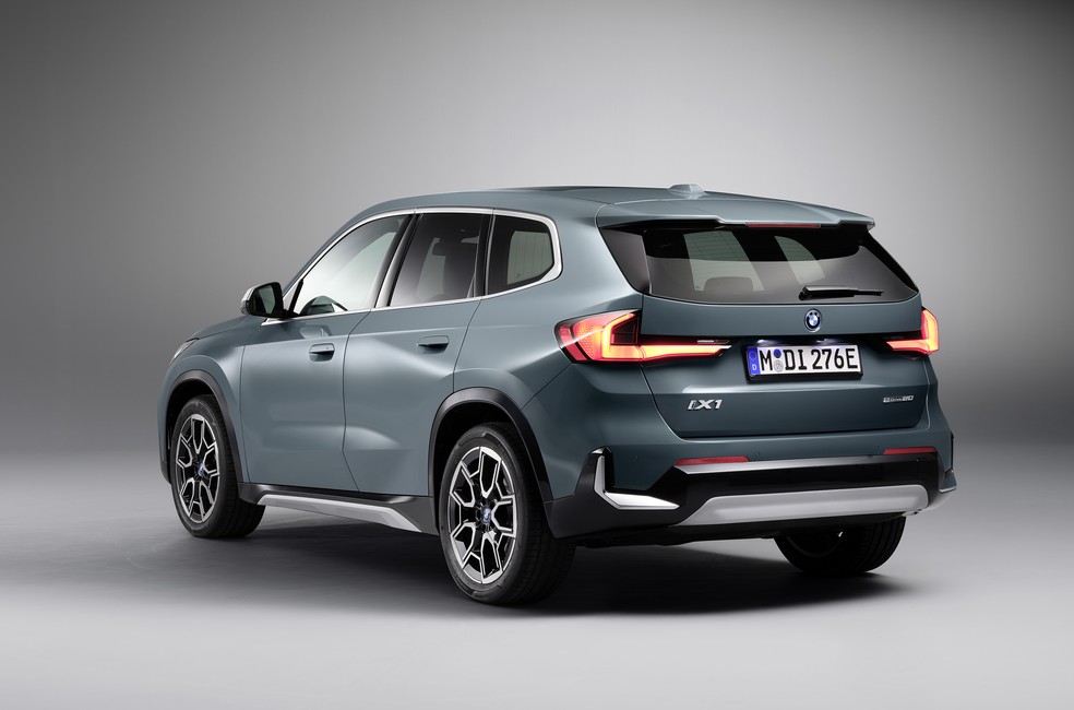BMW iX1 com apenas um motor tem 204 cv — Foto: Divulgação