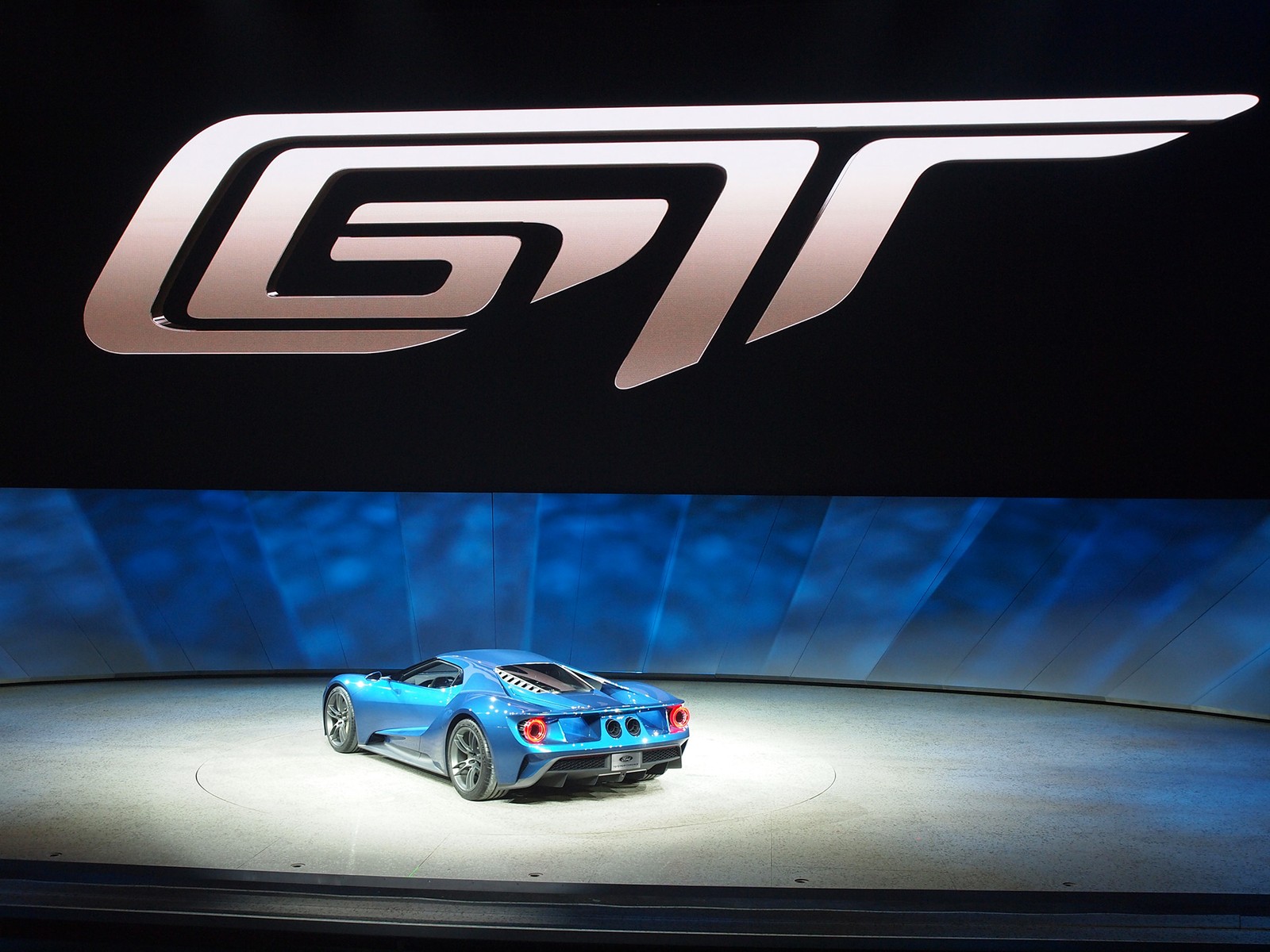 Ford GT no Salão de Detroit 2015