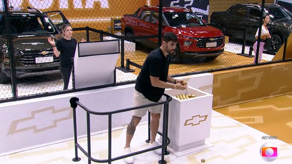 Cara de Sapato ganha prova do líder e Chevrolet Montana — Foto: Reprodução/TV 3PWEB