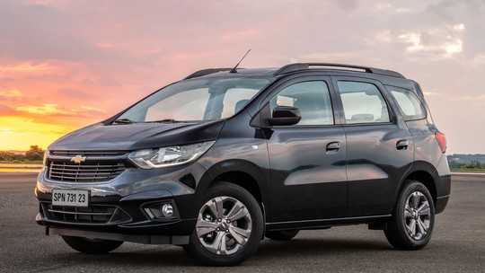 Chevrolet Spin é carro de 7 lugares mais barato do Brasil; linha 2023 parte de R$ 101 mil