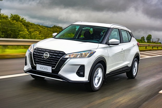 Nissan Kicks Sense MT