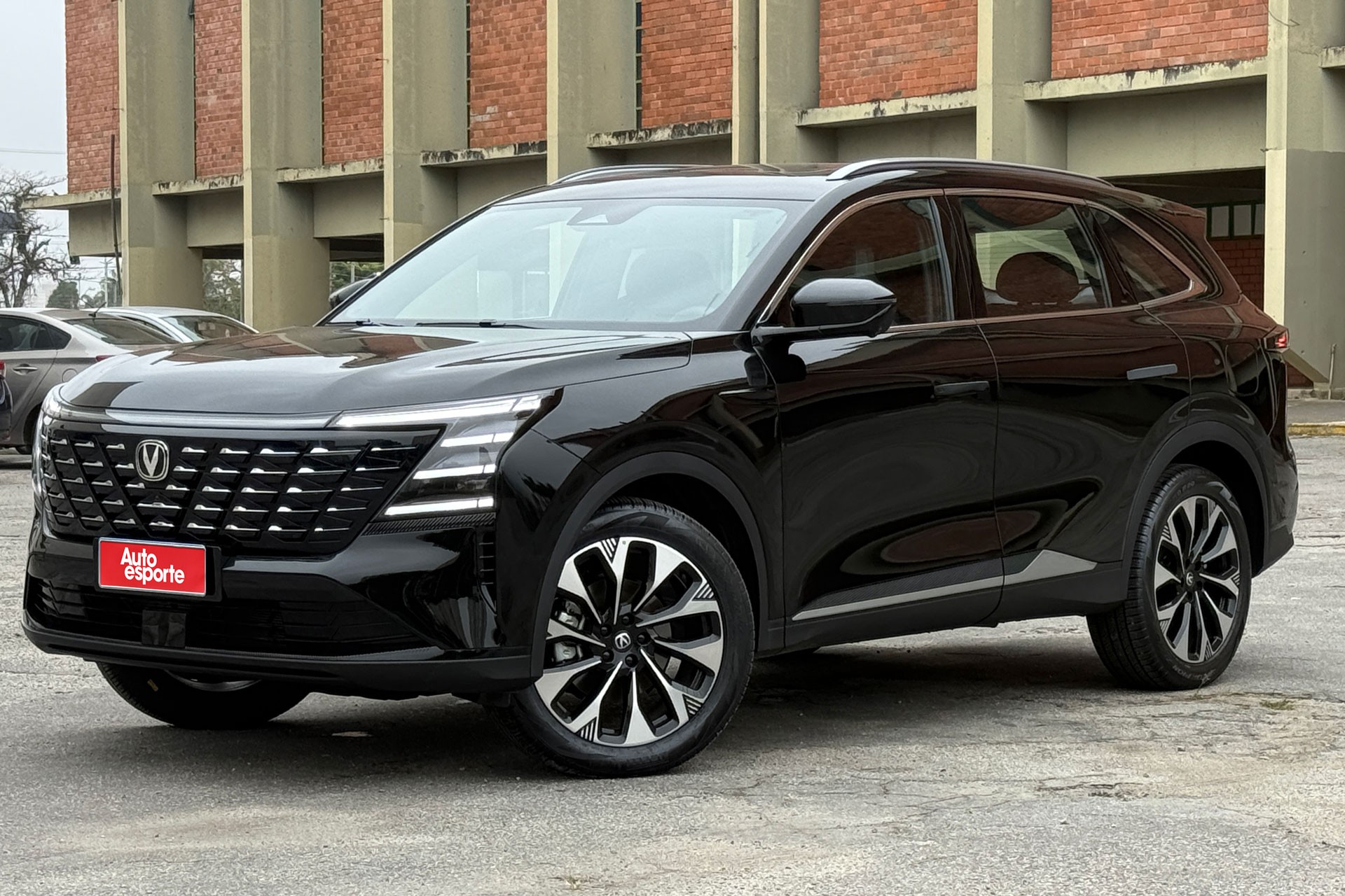 Caoa Changan CS75 Infinity 2027: 5 razões para comprar e 5 para pensar bem