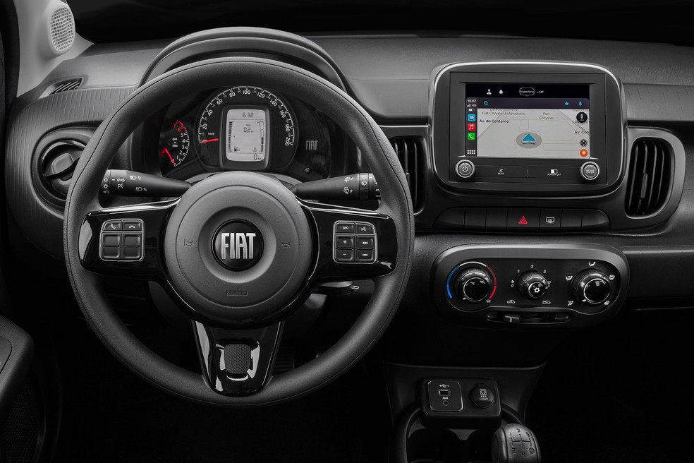 Fiat Mobi Like 1.0 Firefly 2025 agora tem direção elétrica, mas vem sem rádio — Foto: Divulgação
