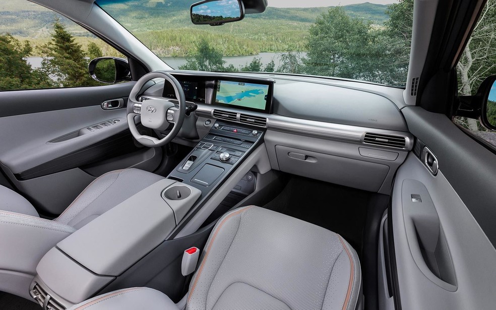 SUV dispõe de enorme tela de 12,1 polegadas para a central multimídia e painel digital de 10,25 polegadas — Foto: Divulgação